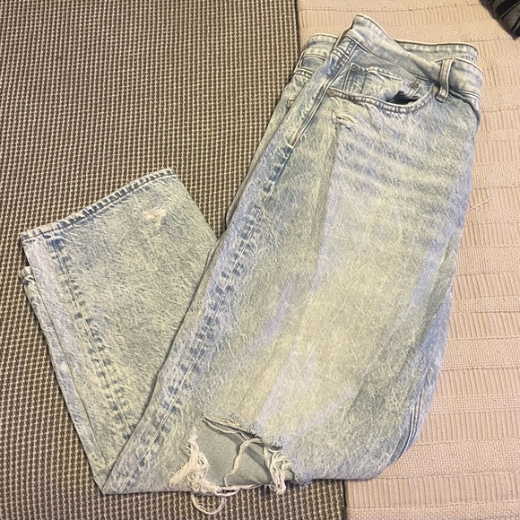 American Eagle Outfitters Denim - American Eagle 90’s Boyfriend Jeans